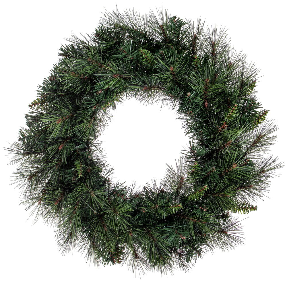 Vickerman - Brighton Pine Artificial Wreath with 250 PE/PVC Tips