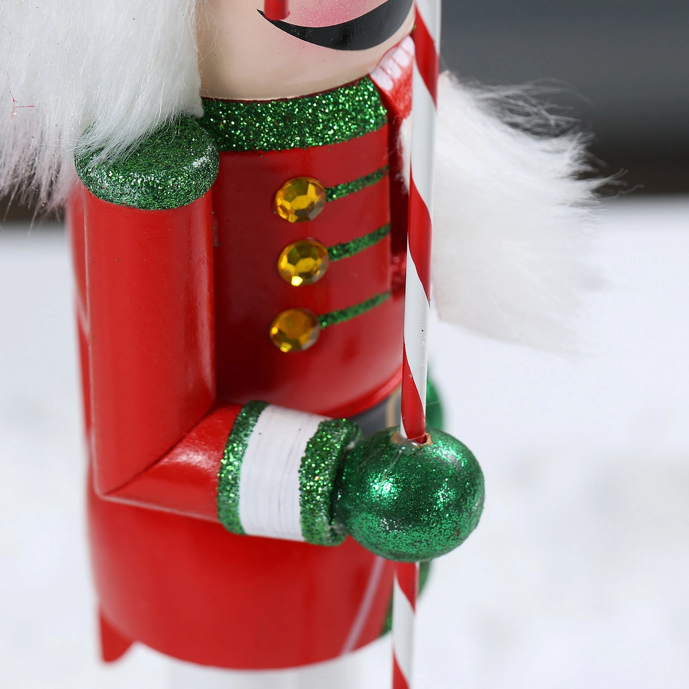 SINT 15 Inch Traditional Wooden Nutcracker For Christmas Decorations - Image 10