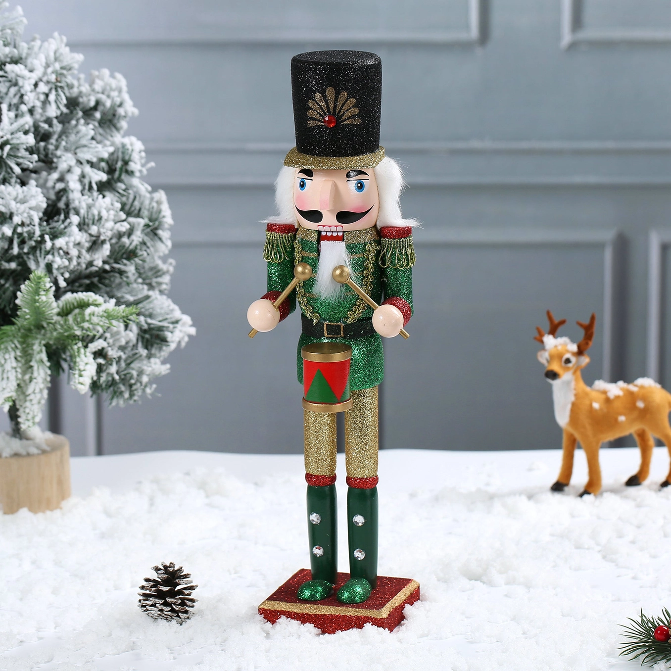 SINT 15 Inch Traditional Wooden Nutcracker For Christmas Decorations - Image 8
